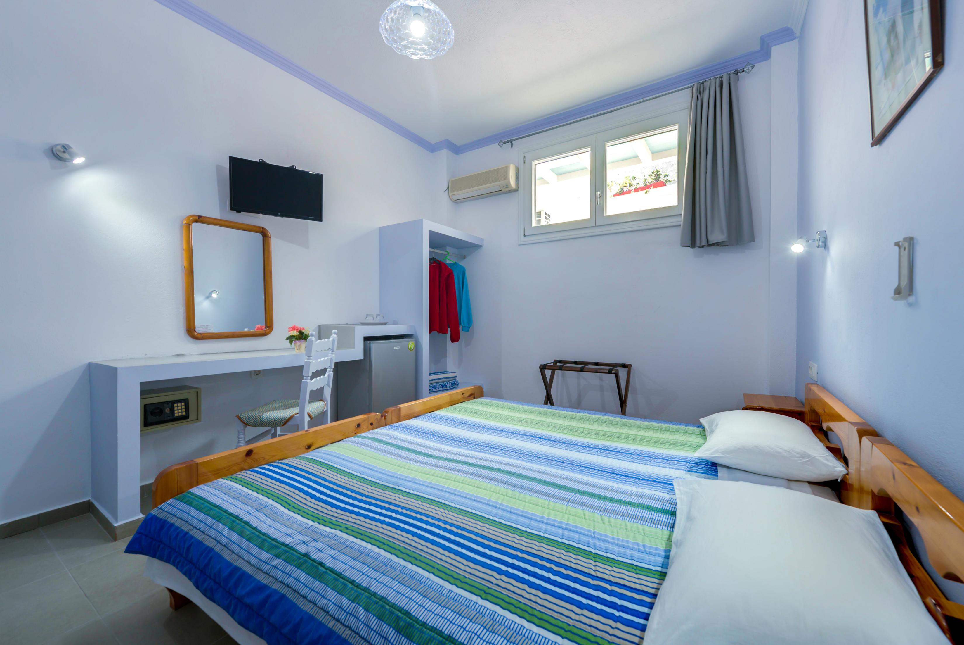 Akis Hotel Kamari  Exterior photo