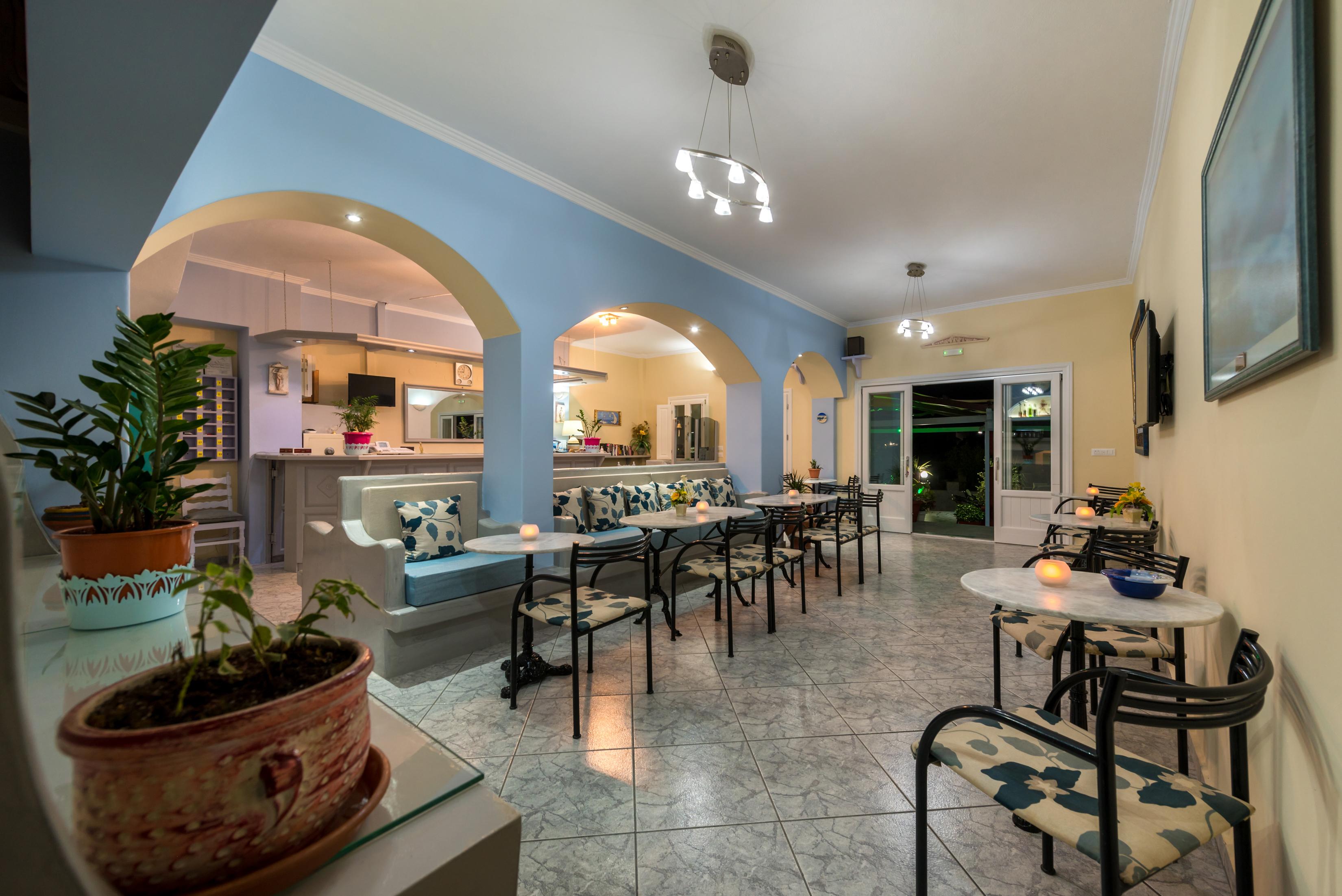 Akis Hotel Kamari  Exterior photo